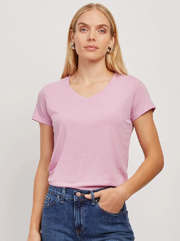 Fitted V-Neck Marcy Tee