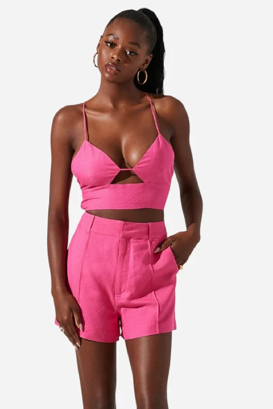 ASTR The Label Amiah Cutout Crop Top in Pink