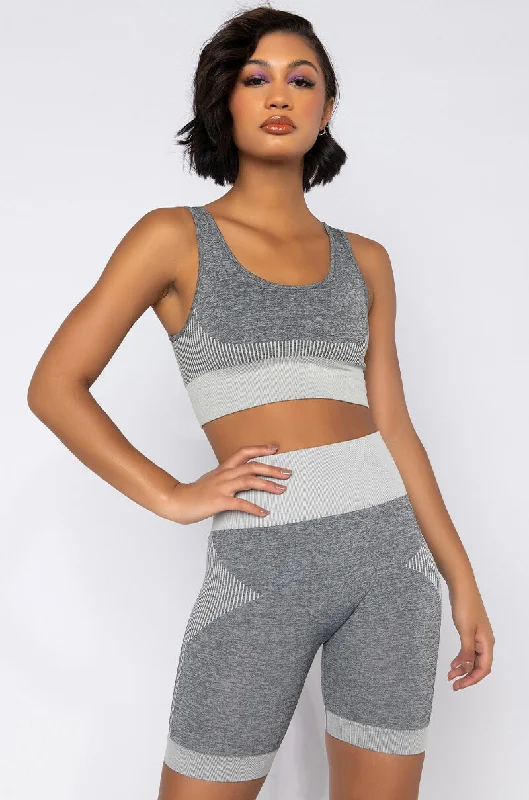 WHO DIS SPORTY BRA GREY MULTI