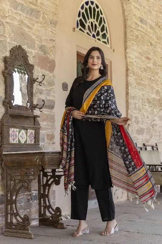 Women Black Kurta With Trouser And Printed Dupatta