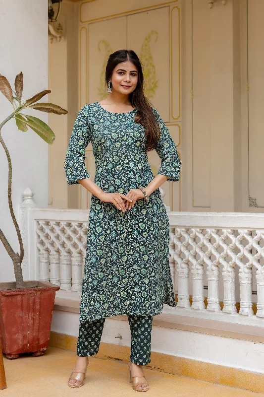 Women Green Printed Straight Kurta With Trouser